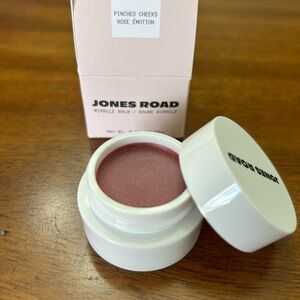 Jones Roads miracle balm